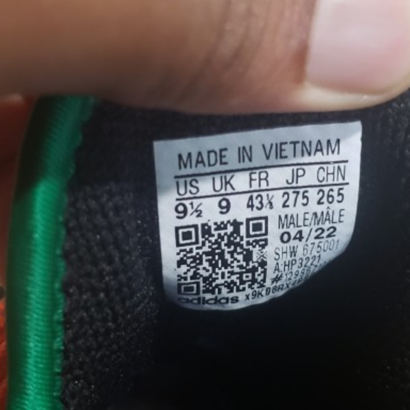 Adidas NMD Hu Pharrell Williams HP3221 Men's 9.5 Sneakers NWOB - Picture 9 of 10